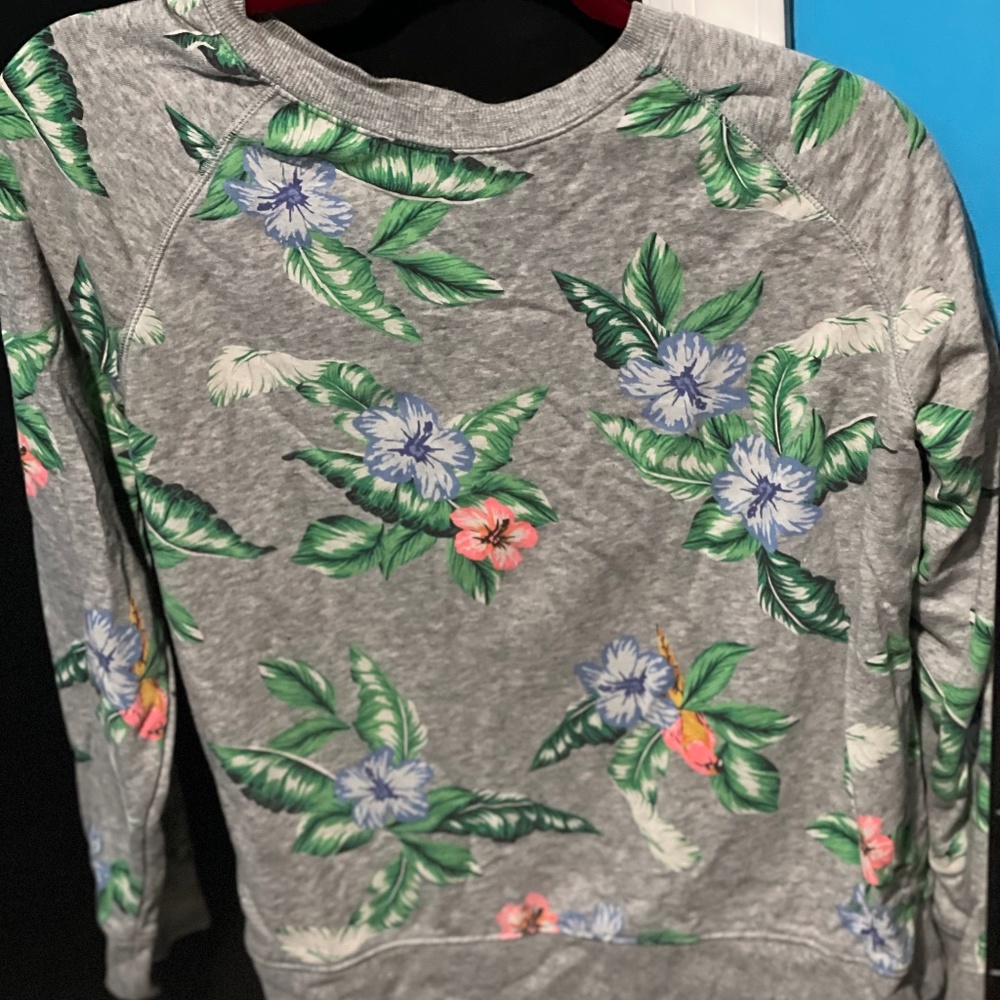 Old Navy Ladies Hawaiian Crew Neck Size Large